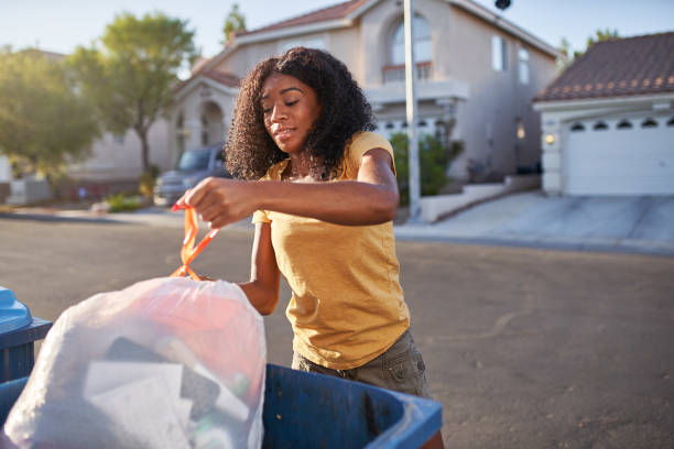 Best Junk Hauling Services  in Swanton, OH